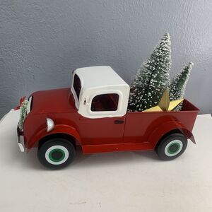 Wondershop Medium Truck with Christmas Tree Star Decor Cottage Farm